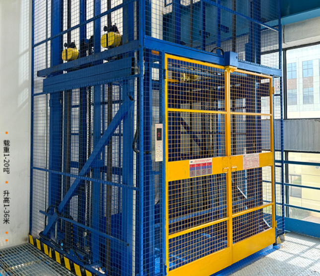 信阳食品厂室内货梯